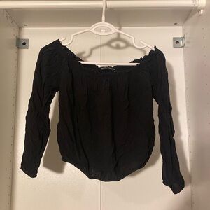 Brandy Melville Offshoulder Top